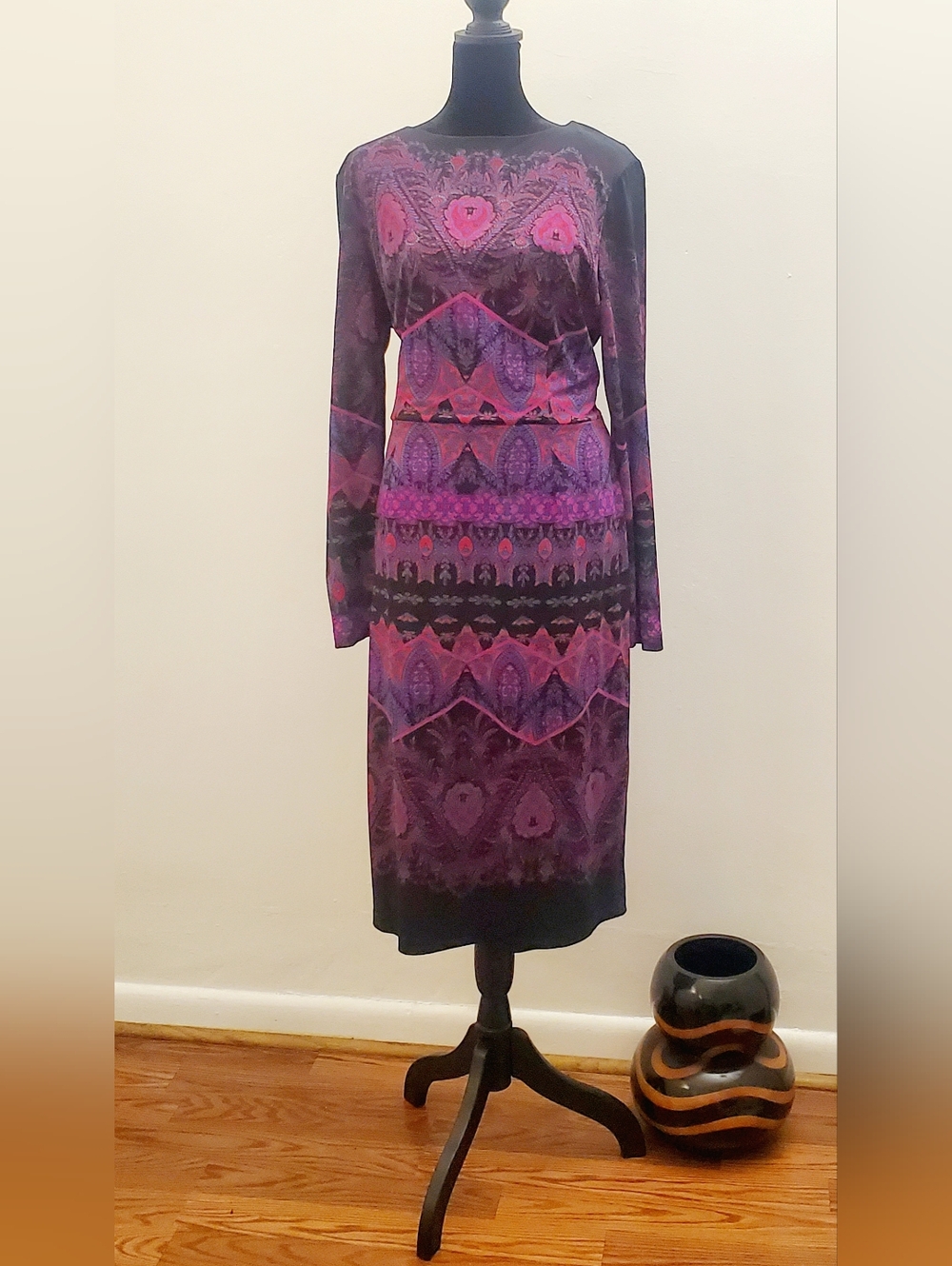 Maggy London Purple & Pink Long Sleeve Midi Dress